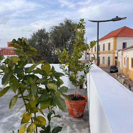 Holiday home Oliveira Brava Pera